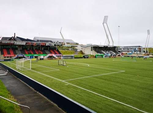 أحد ملاعب جزر الفارو