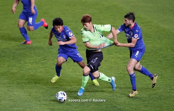 ?i=reuters%2f2020-05-08%2f2020-05-08t114051z_1184789664_rc2bkg966rlt_rtrmadp_3_health-coronavirus-soccer-korea_reuters