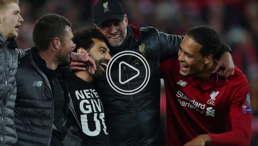 يورجن كلوب مع لاعبيه