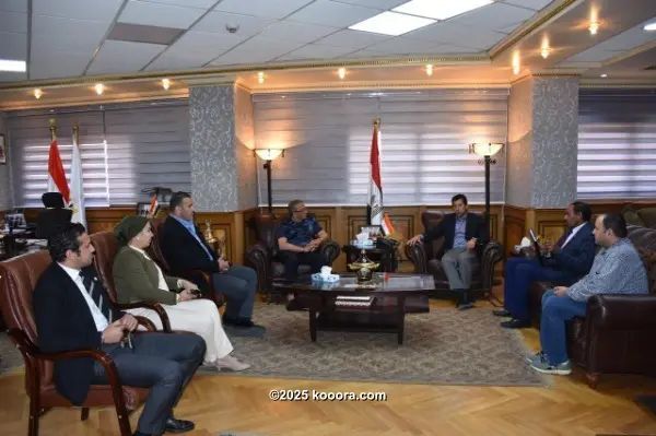 ?i=corr%2f208%2fkoo_208296