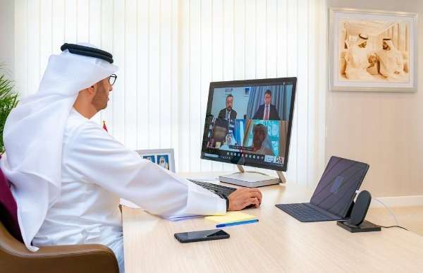 من الاجتماع