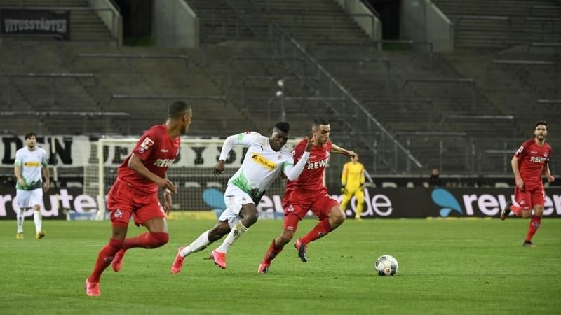 مونشنجلادباخ وكولن