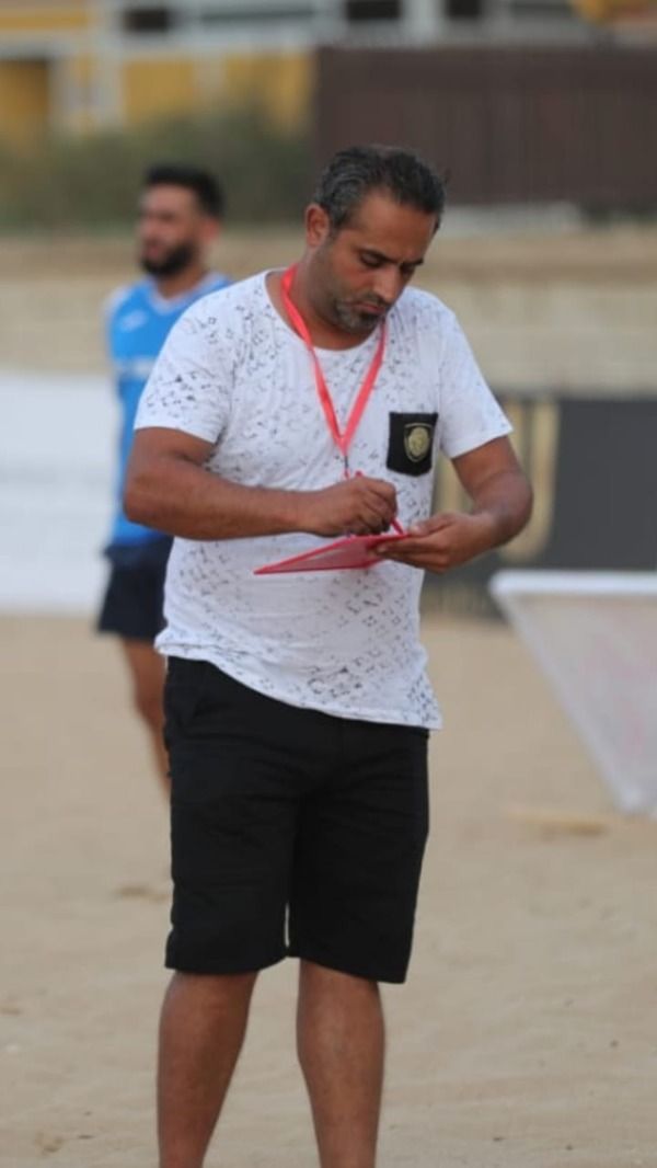 أحمد دبورة