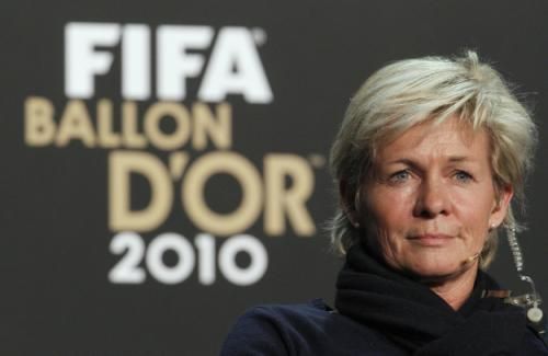 2011-01-102011-01-10t140542z_01_zur07_rtridsp_3_soccer-fifa_reuters