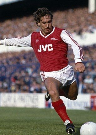 كيني سانسوم