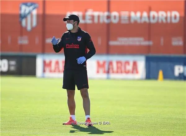 ?i=epa%2fsoccer%2f2020-05%2f2020-05-19%2f2020-05-19-08431494_epa