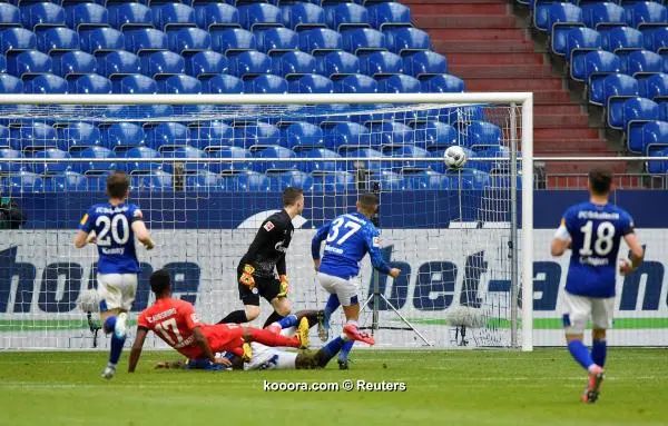 ?i=reuters%2f2020-05-24%2f2020-05-24t131804z_1578847427_rc21vg9flgxc_rtrmadp_3_soccer-germany-s04-aug-report_reuters
