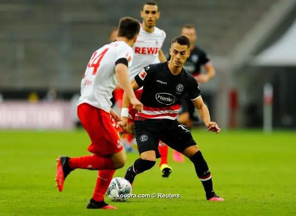 ?i=reuters%2f2020-05-24%2f2020-05-24t171745z_7300619_rc25vg9e62iu_rtrmadp_3_soccer-germany-cgn-dus-report_reuters