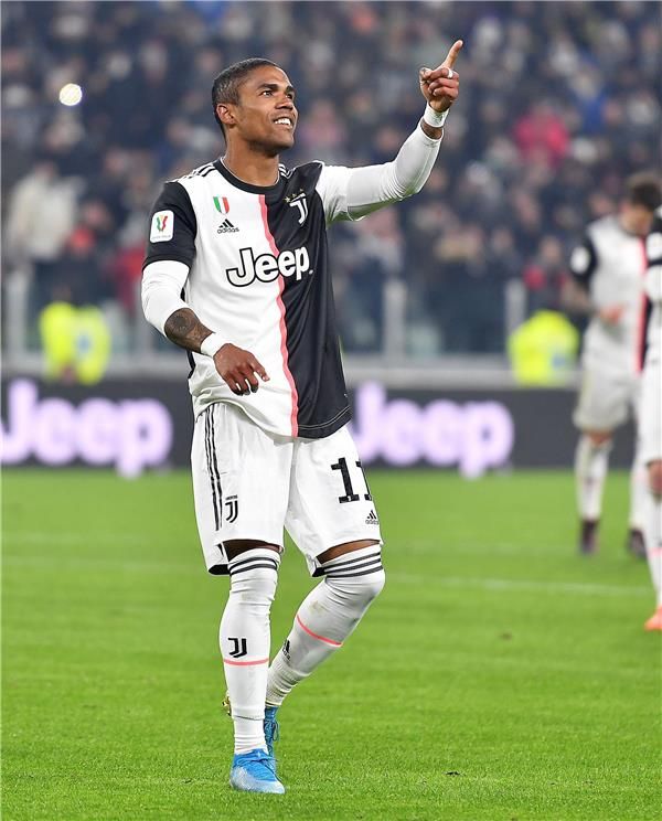 دوجلاس كوستا