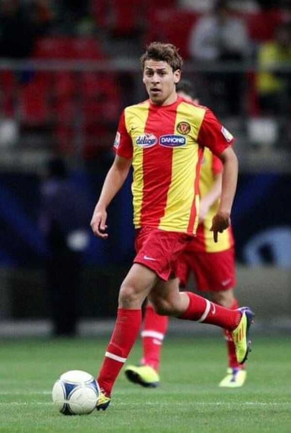  يوسف المساكني بزي الترجي 