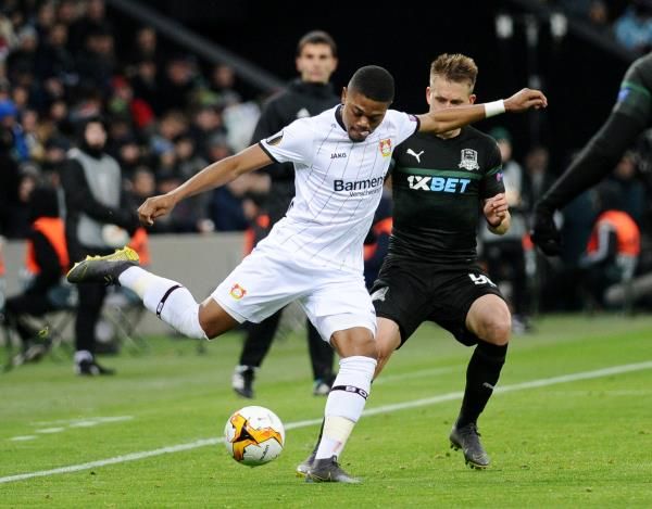 2019-02-14t190600z_1825926261_rc1b11af7800_rtrmadp_3_soccer-europa-kra-b04_reuters