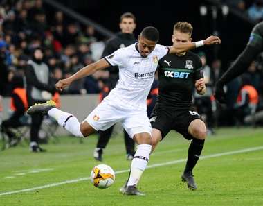 2019-02-14t190600z_1825926261_rc1b11af7800_rtrmadp_3_soccer-europa-kra-b04_reuters