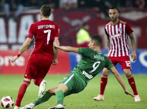 من الدوري اليوناني