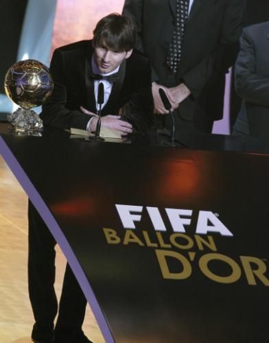 2011-01-102011-01-10t192452z_01_zur143_rtridsp_3_soccer-fifa_reuters