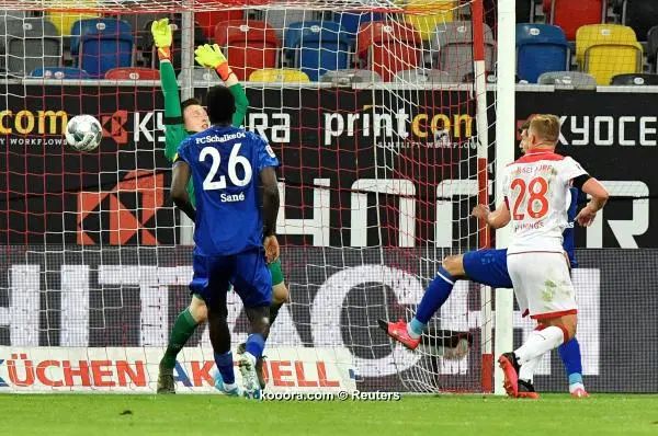 ?i=reuters%2f2020-05-27%2f2020-05-27t201138z_638099110_rc28xg9s0x1v_rtrmadp_3_soccer-germany-dus-s04-report_reuters