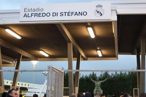 ملعب دي ستيفانو
