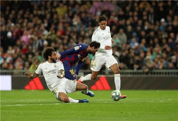ريال مدريد وبرشلونة
