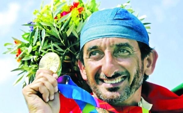 الشيخ أحمد بن حشر آل مكتوم