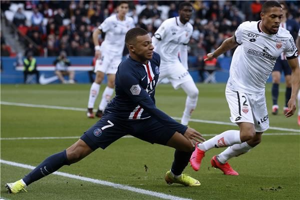 من الدوري الفرنسي