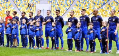 فريق كارباتي لفيف 