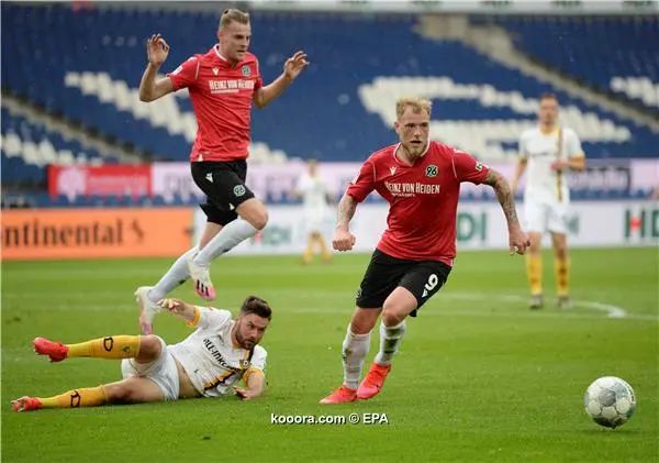 ?i=epa%2fsoccer%2f2020-06%2f2020-06-03%2f2020-06-03-08463282_epa