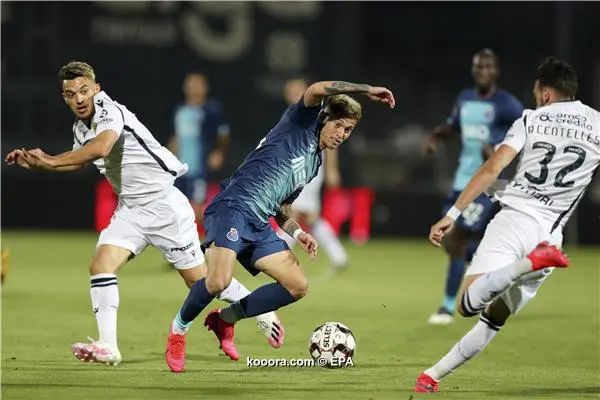 ?i=epa%2fsoccer%2f2020-06%2f2020-06-03%2f2020-06-03-08463766_epa