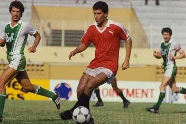 طاهر أبو زيد