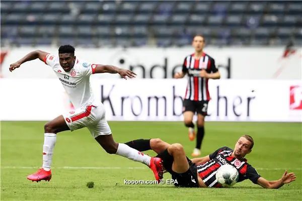 ?i=epa%2fsoccer%2f2020-06%2f2020-06-06%2f2020-06-06-08469197_epa