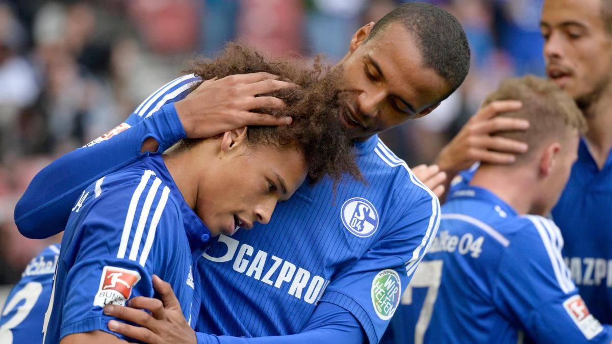 ساني وماتيب بقميص شالكه