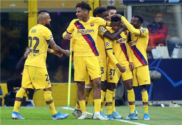 فاتي مع برشلونة