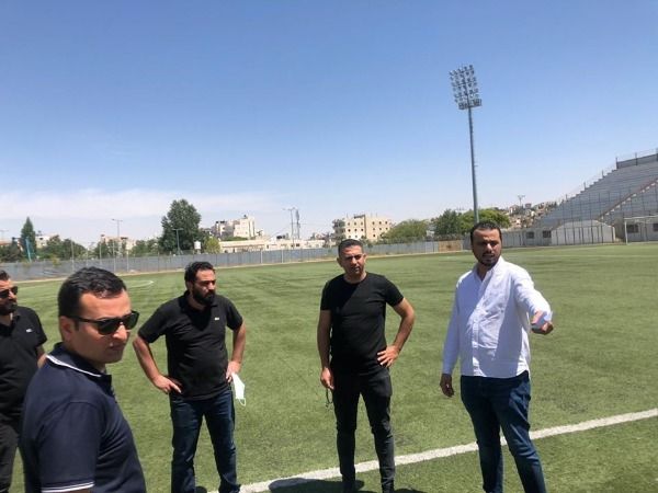 تفقد الملاعب قبل استئناف الدوري