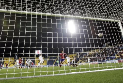 2011-01-102011-01-10t172310z_01_ac536_rtridsp_3_soccer-asian_reuters