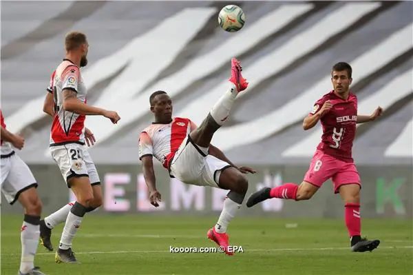 ?i=epa%2fsoccer%2f2020-06%2f2020-06-10%2f2020-06-10-08478000_epa