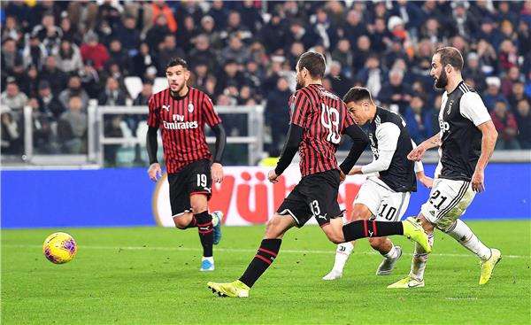 يوفنتوس وميلان