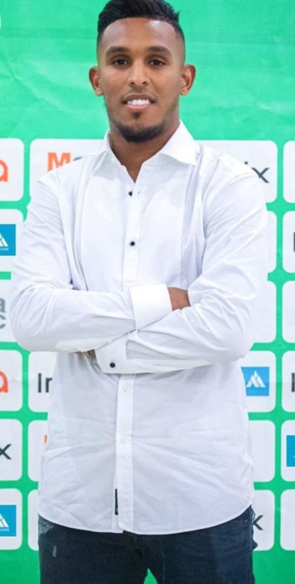 سند الورفلي