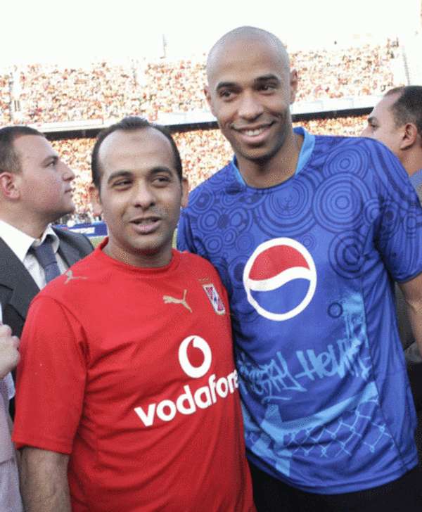 وليد صلاح وهنري