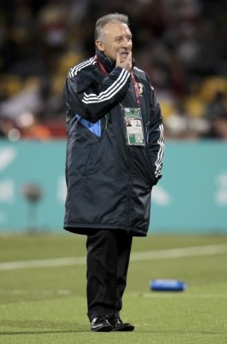 2011-01-132011-01-13t170421z_01_ac141_rtridsp_3_soccer-asian_reuters