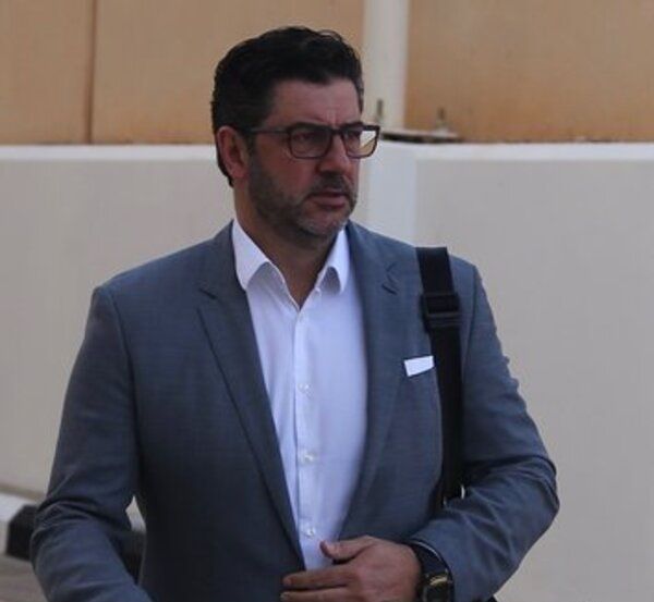 روي فيتوريا