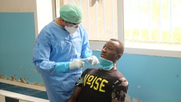 من الفحوصات