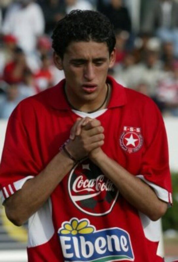 حقي في بداياته مع النجم