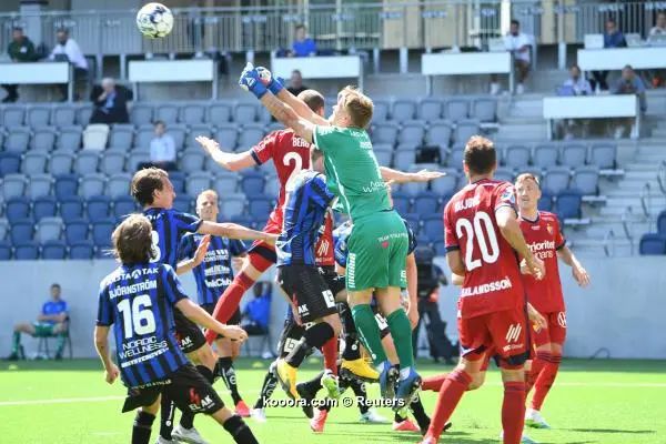 ?i=reuters%2f2020-06-14%2f2020-06-14t121229z_1393399400_rc209h9fw2qv_rtrmadp_3_soccer-sweden_reuters