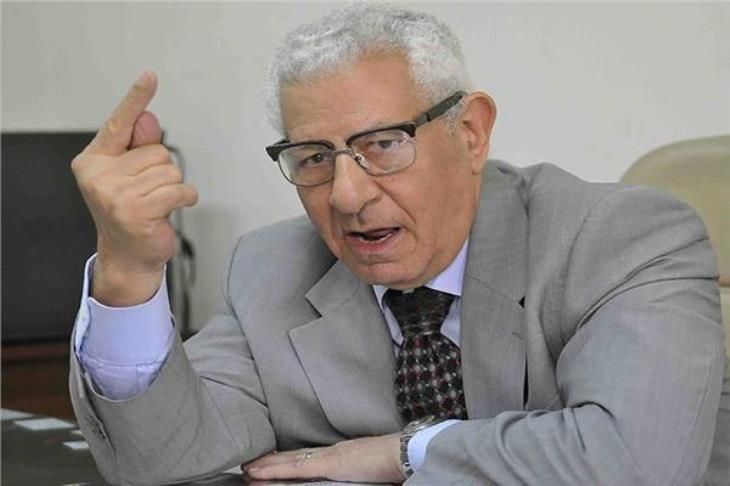 مكرم محمد أحمد 