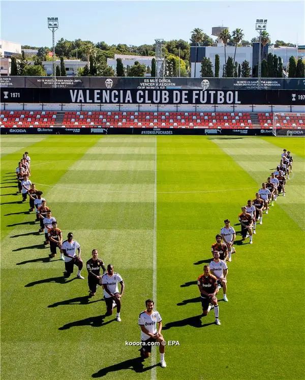?i=epa%2fsoccer%2f2020-06%2f2020-06-09%2f2020-06-09-08474695_epa