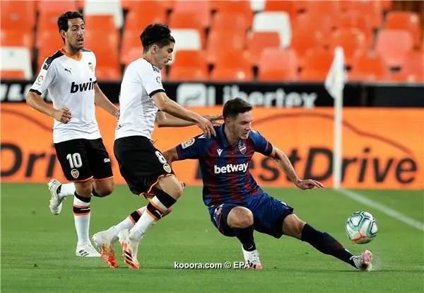 ?i=epa%2fsoccer%2f2020-06%2f2020-06-12%2f2020-06-12-08481708_epa