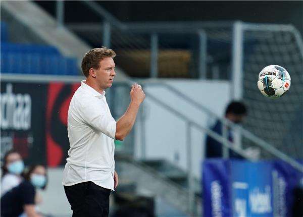 جوليان ناجلزمان