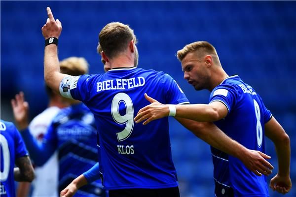 نادي أرمينيا بيليفيلد