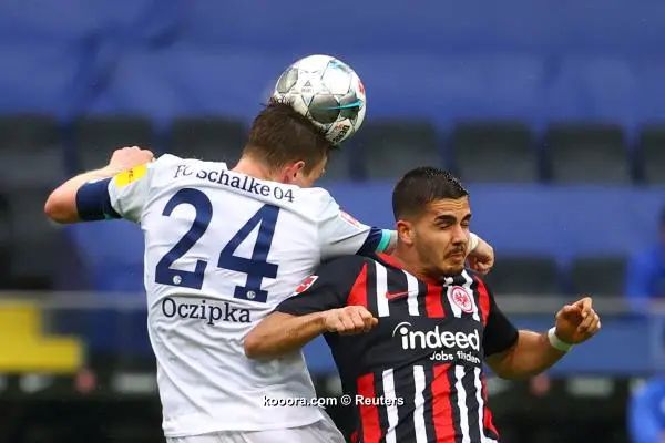 ?i=reuters%2f2020-06-17%2f2020-06-17t181922z_1777686270_rc26bh9ug9if_rtrmadp_3_soccer-germany-sge-s04-report_reuters