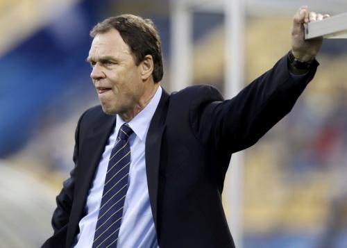 2011-01-142011-01-14t140715z_01_ac719_rtridsp_3_soccer-asian_reuters