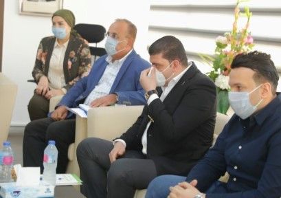 من الاجتماع