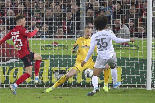 من مباراة بايرن ميونخ وفرايبورج 